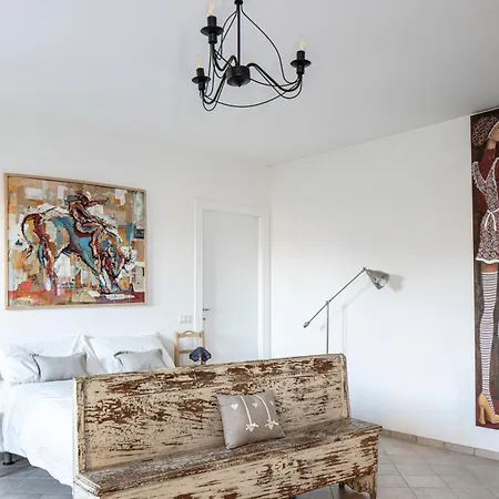 Ivana - Homelike Villa Castelraimondo